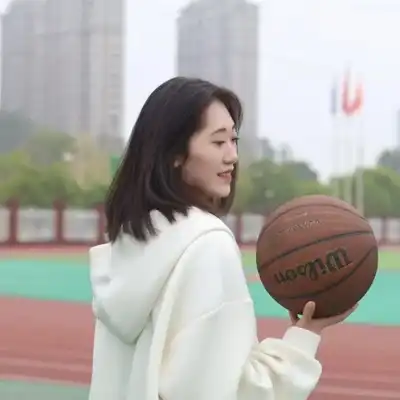 梁洋德